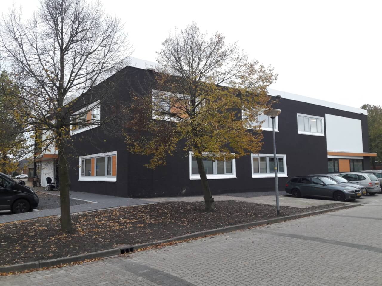 Gezondheidscentrum Emmer Compascuum gebouw rechterzijaanzicht