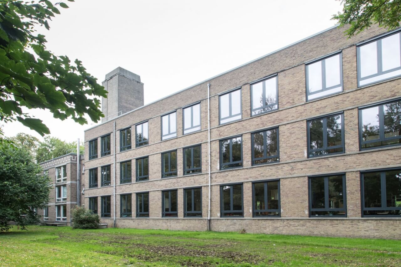 Maartenscollege Haren kozijnen achteraanzicht