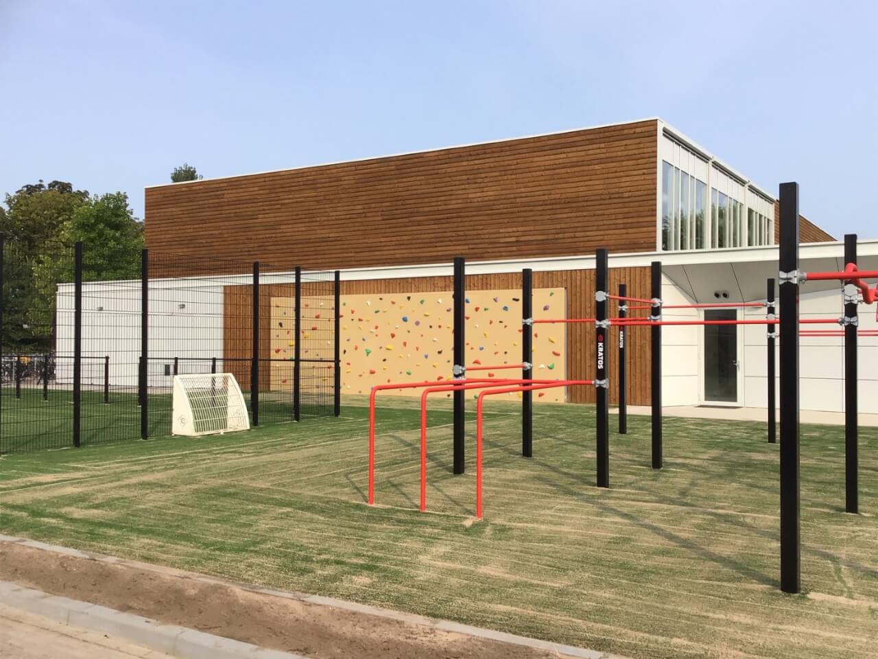 Achteraanzicht Sporthal Terra Meppel