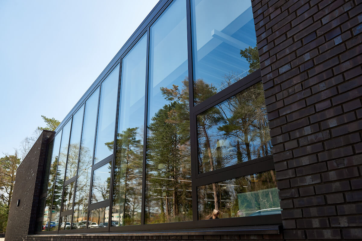 Kozijnen Esdal college Emmen rechterzijaanzicht